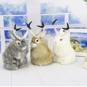 Coelhos realistas, coelhos de animais selvagens de pelo real, jakalope, coelhos de unicórnio, presente para férias