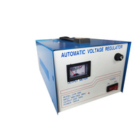 160V-260V Plage d'entrée 220V AC Monophasé PC Matériel Régulateur de tension automatique Stabilisateur 1KVA 2000W CVR
