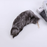 Porte-clés en fausse fourrure de renard, accessoire de queue d'animal douce et moelleuse pour costume, breloque de sac, cosplay