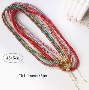 Nuova Popolare Collana Choker con Corda Intrecciata Effetto Onda d'Acqua Multicolore Arcobaleno con Estremità Dorate - Product Image 1