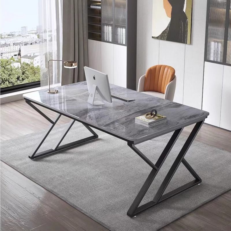 Glossy gray, sturdy load-bearing base
