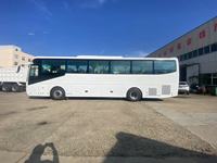 Fabricant chinois Youtong bus 55 places d'occasion bus de luxe longue distance à vendre