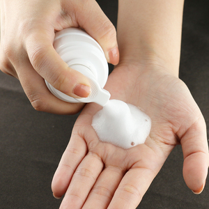Nettoyant visage premium respectueux du microbiome, crème nettoyante pour le visage aux acides aminés pour peaux sensibles, nettoyage apaisant - Product Image 3