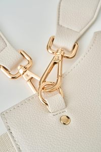 Bolsa de Transporte Premium para Botellas de Agua Stanley de 40 oz, Porta Botellas de Agua de Cuero PU Simple Moderno con Correa Ajustable y Porta Tarjetas - Product Image 2