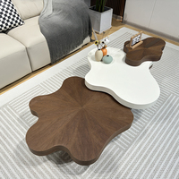 Mesa de centro de MDF ecológica duradera de lujo moderna, forma Irregular, diseño creativo, acabado de parquet de chapa de nogal para Villa