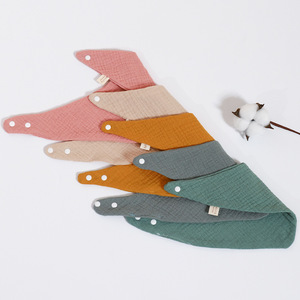 Lot de bavoirs triangulaires en mousseline pour bébé, 100 % coton gaze, <span class=keywords><strong>bavoir</strong></span> bandana anti-bave, serviette à salive pour nouveau-né, pour l'alimentation, avec bouton-pression réglable, OEM, respirant - Product Image 5