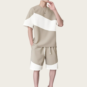 <span class=keywords><strong>Ensemble</strong></span> t-shirt à manches courtes personnalisé cool et beau pour les garçons en été jumelé avec un short décontracté ample noir et blanc - Product Image 3