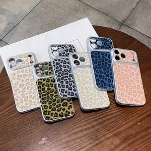 Coque de téléphone à imprimé léopard scintillant pour iPhone 17 Pro Max, étui créatif et tendance antichoc à couverture intégrale pour iPhone 16/15 - Product Image 1