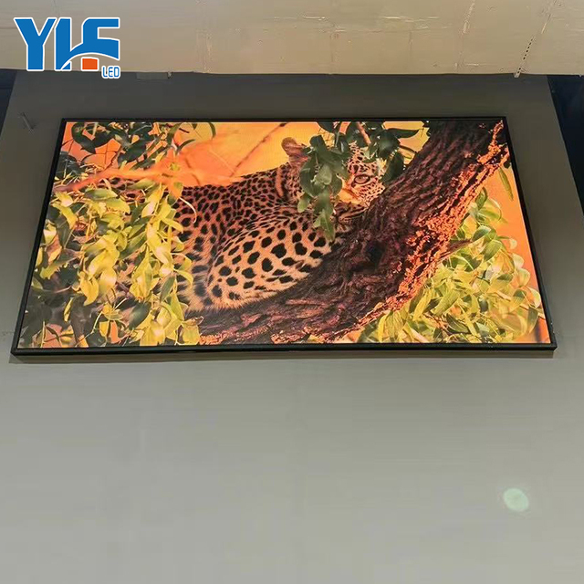 Indoor Led Display Screen 4k Splicing Screens LED Large Screen Tv HD Video Wall Advertising Player Digital Signage LED Display