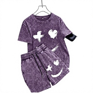 Conjunto Casual de Verano para Hombre, Camiseta y Pantalones Cortos Morados con Lavado Ácido, Cuello Redondo, Diseño Estampado con Transferencia Térmica, Tejido de Algodón Transpirable - Product Image 1