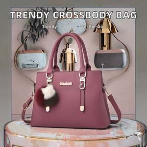 Mini bolso bandolera de moda para mujer estilo 2024 con cadena y correa tipo lápiz labial con efecto láser - Product Image 2