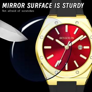 Reloj de Cuarzo de Lujo para Hombre, Correa de Goma Negra, Caja Dorada, Movimiento Japonés, Estilo Ejecutivo y Moderno, Acero Inoxidable, Resistente al Agua 5BAR - Product Image 4