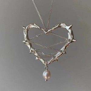 Collier en alliage avec pendentif en forme de cœur et perle, style tendance pour femme - Product Image 2