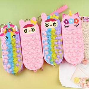 Boîte de papeterie pour enfants boîte de stylo en silicone en silicone, pionnier de dératisation, boîte de stylo de décompression - Product Image 2