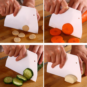 Baking Pastry Spatula Plastic Flexible Dough Scraper For Baking And Pastry Tools - Product Image 4