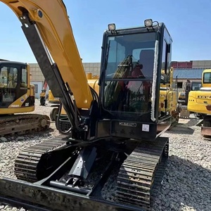 Excavatrice hydraulique Sany SY60C Pro, jaune, moteur diesel, boîte de vitesses contrôlée par PLC, équipée d'un équipement de construction de 6 tonnes - Product Image 4
