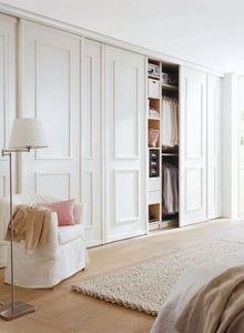 Armadio con Membrana Bianca Opaca, Mobile Personalizzato per Stoccaggio Domestico - Product Image 4