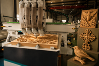 Máquina de Corte y Grabado CNC para Madera, de Cuatro Ejes, Grabado 3D, Alta Precisión, con Certificación CE