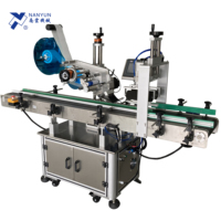 NY-817C Automatische Zelfklevende Sticker Etiketteermachine Voor Groente Fruit Ei Papier Doos Doos Plastic Clamshell Lade Cup