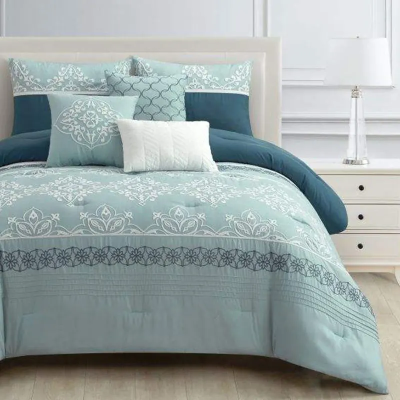 Hete Verkoop Goede Kwaliteit Populaire Luxe Polyester Product Custom 7Pcs Jacquard Bloemen Massief Beddengoed Dekbed Sets