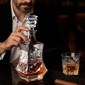 NOVARE Nouveau Design Ensemble de Verres à <span class=keywords><strong>Vin</strong></span> en Cristal Sans Plomb Style Européen Carafe à Whisky Transparente Créative Capacité 900ml Certifiée - Product Image 1