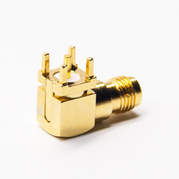Conector RP-SMA Hembra de Ángulo Recto para Montaje en PCB, 50 Ohm, Tipo Soldadura