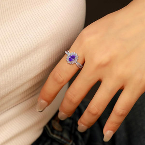 Anillo de Plata de Ley 925 Sólida con Amatista de Corte Ovalado de 1.1CT, Halo de Circonitas Cúbicas 5A y Banda Trenzada, Joyería de Piedras Preciosas para Boda y Compromiso - Product Image 3