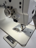 DT D8-D4 Machine à coudre industrielle à point noué à grande vitesse avec coupeur