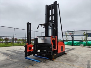 Carrello Elevatore Elettrico a <span class=keywords><strong>3</strong></span> Vie 1.5T CDDM15X-100S con Operatore a Bordo, Batteria 48V al Piombo, per Corridoi Stretti (VNA) - Product Image 1