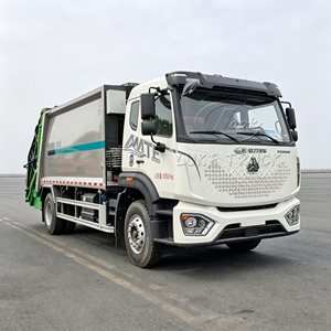 Camion de compression des déchets HOWO 4X2 18m³ à bas prix, camion de traitement des déchets à essieu unique pour le transport des ordures urbaines - Product Image 5