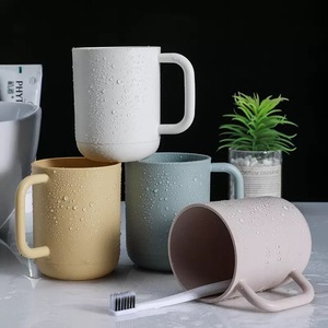Thickened Drop Resistant Plastic Toothbrush Cup With Handle Simple Solid Color Mouthwash Cup For Household And Dormitory Use - Product Image 1