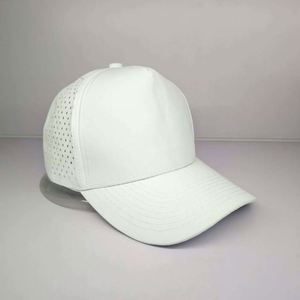 Casquettes 5 panneaux en gros avec logo personnalisé, casquette de golf perforée imperméable, casquette de baseball imperméable avec logo PVC personnalisé - Product Image 1