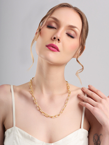 Heritage Hammered Link Chain <b>Necklace</b> Textured Oval Gold Tone Chain Bold <b>Statement</b> Jewelry Modern Elegant Style for Women - Product Image 6