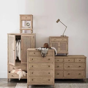Commode vintage de style campagnard américain en bois massif, meuble de rangement simple en chêne ou en bois naturel pour chambre à coucher ou salon - Product Image 3