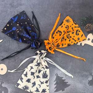 Bolsa de Almacenamiento para Dulces de Halloween, Personalizable al por Mayor, de 15*20cm, Tres Colores, Reciclable, con Doble Costura y Diseño de Hongo - Product Image 1