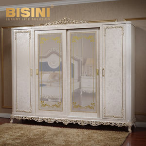 <span class=keywords><strong>Armario</strong></span> Clásico de Lujo de Madera Maciza con Tallados Dorados, 6 Puertas, Espejo <span class=keywords><strong>Exterior</strong></span>, Hecho en Foshan, Muebles de Dormitorio - Product Image 1