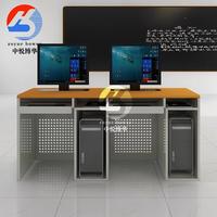 Bureau informatique moderne motorisé avec support de moniteur, table de formation pour salle de classe, poste de travail de bureau pour un espace de travail sans papier