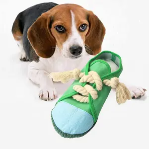 Produsen Grosir Kustom Tersedia Bentuk Sepatu Chew Squeaky Mainan Anjing Mewah