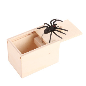 Caja de Arañas Mágica para Bromas y Juegos de Pícaro, de Madera, 9.1 x 6.1 x 6.5, para Jóvenes - Product Image 4
