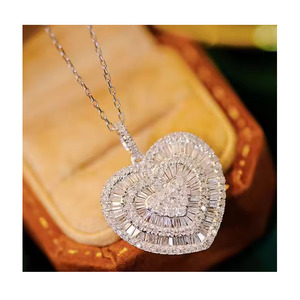 Xinfly สร้อยคอทองคำบริสุทธิ์18K พร้อมจี้เพชรธรรมชาติ1CT รูปหัวใจสีพีชสวยงามทันสมัย - Product Image 1