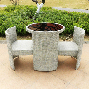 Set Salotto da Esterno in Rattan Salvaspazio per Balcone, 3 Pezzi: Divano Lounge, Tavolo da Pranzo e Sedie per Patio - Product Image 6