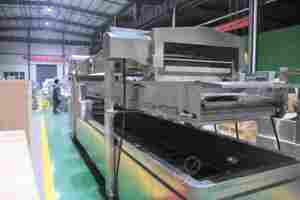 Ensemble complet de friteuse automatique pour poulet Broaster, friteuse Lechon Kawali, machine à frire les coquilles de tostada à vendre - Product Image 5