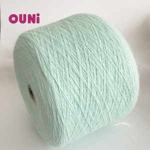 Fil de <span class=keywords><strong>laine</strong></span> de vison gonflé de haute qualité pour chapeau béret, fil d'angora de lapin pour l'hiver, fil animal gonflé, vente en gros sur le marché Ins - Product Image 3