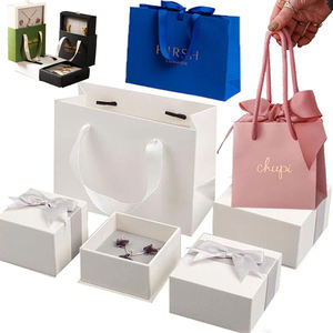 Tas Kertas Belanja Hadiah Perhiasan dengan Slogan Lamaran Pernikahan, Logo Kustom, Foil Metalik, Karton Putih, Pegangan PP, dan Pita - Product Image 2