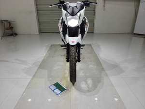 Scooter <span class=keywords><strong>Yamaha</strong></span> <span class=keywords><strong>150CC</strong></span> usato, monocilindrico, 2 ruote, 4 tempi, <span class=keywords><strong>moto</strong></span> usata. - Product Image 6
