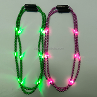 LED Lichtkettingen Armbanden Glow Necklaces Feestartikelen Cadeaus voor Verjaardag Valentijnsdag Halloween Kerstfeest