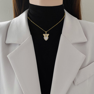 Sming collana di perle di lusso amore con fiocco per le donne catena in acciaio inossidabile squisita clavicola ornamento gioielli da donna