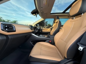 GS3 2026 con Volante a la Derecha, EMZOOM GASOLINA, AUTO NUEVO, Fabricantes EXPORTAN, 5 PUERTAS, 5 ASIENTOS, SUV - Product Image 3