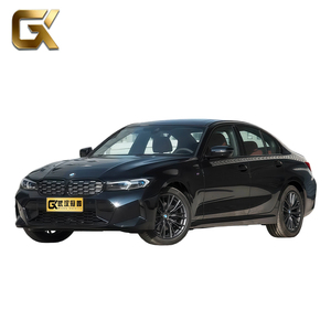 <span class=keywords><strong>BMW</strong></span> 320Li M Berline <span class=keywords><strong>2023</strong></span> avec toit ouvrant, sièges en cuir, caméra de recul, jantes R17, conduite à gauche, moteur turbo, boîte automatique, véhicule d'occasion, intérieur LED sombre - Product Image 1