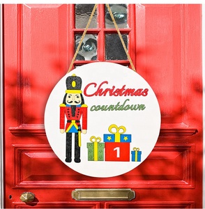 Calendario del conto alla rovescia di <span class=keywords><strong>Natale</strong></span> 24 <span class=keywords><strong>giorni</strong></span> in legno giorno di benvenuto fino al conto alla rovescia di <span class=keywords><strong>Natale</strong></span> decorazione appesa a parete <span class=keywords><strong>per</strong></span> <span class=keywords><strong>natale</strong></span> al coperto all'aperto - Product Image 3